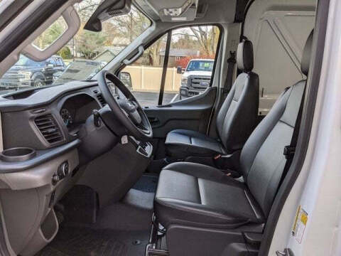 2024 Ford Transit 250