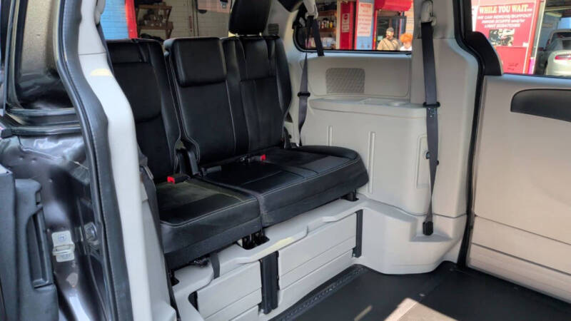 2017 Dodge Grand Caravan SXT
