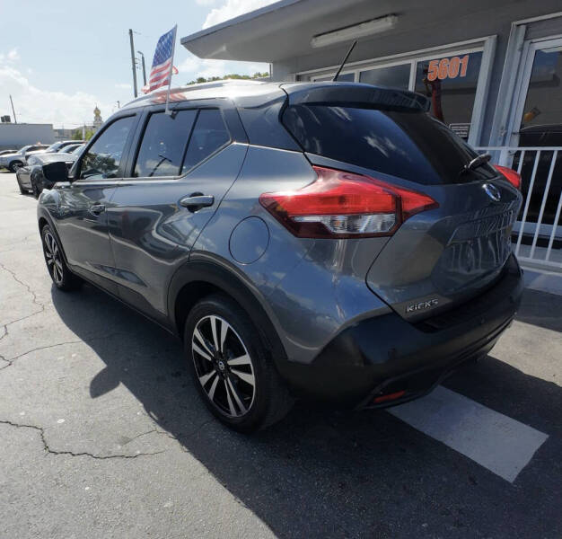 2020 Nissan Kicks SV