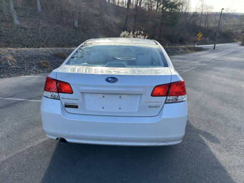 2010 Subaru Legacy 2.5i Limited
