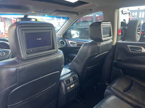 2014 Nissan Pathfinder Platinum