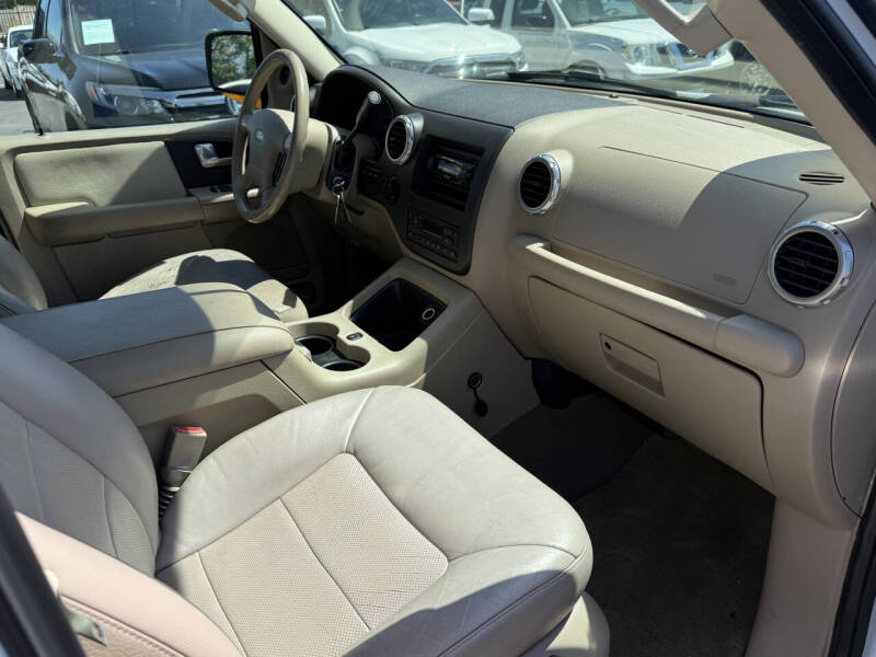 2003 Ford Expedition Eddie Bauer