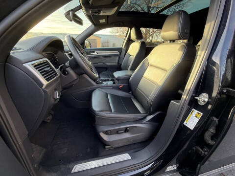 2022 Volkswagen Atlas Cross Sport V6 SE