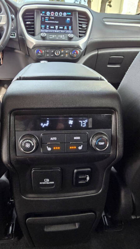 2017 GMC Acadia SLT-2