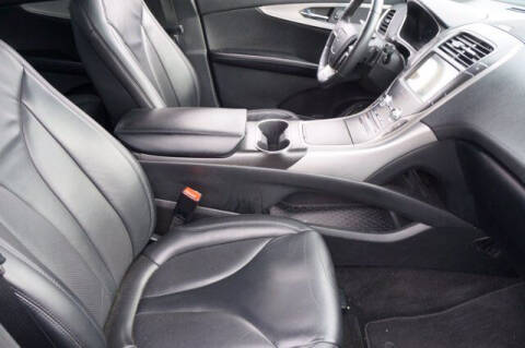 2020 Lincoln Nautilus Standard