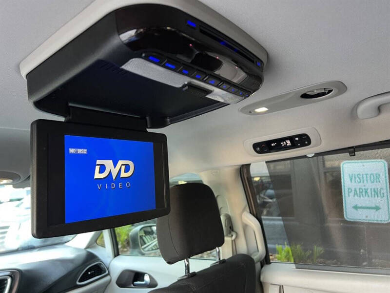 2018 Chrysler Pacifica Touring Plus