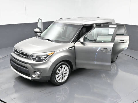 2019 Kia Soul +
