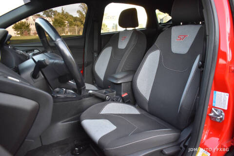 2017 Ford Focus ST