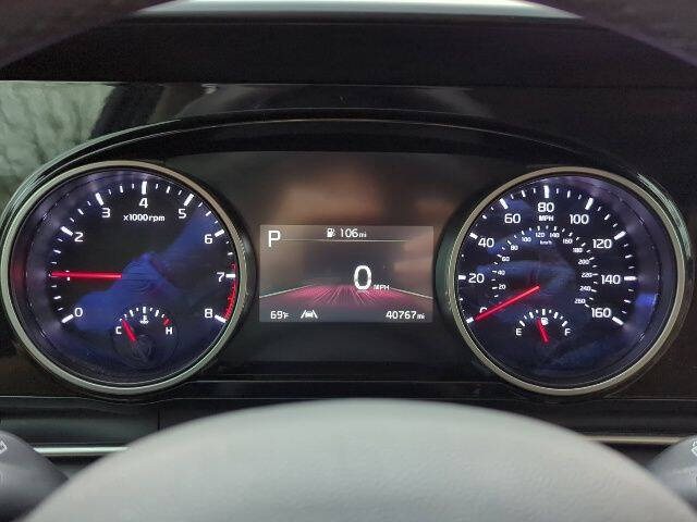 2024 Kia Carnival EX