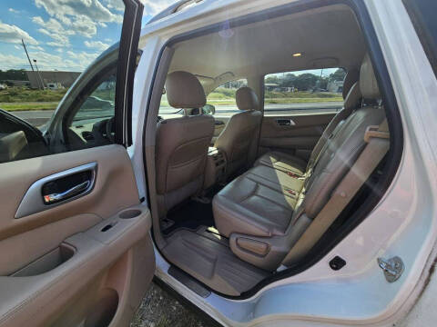 2015 Nissan Pathfinder