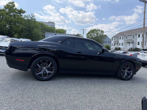 2018 Dodge Challenger R/T Plus