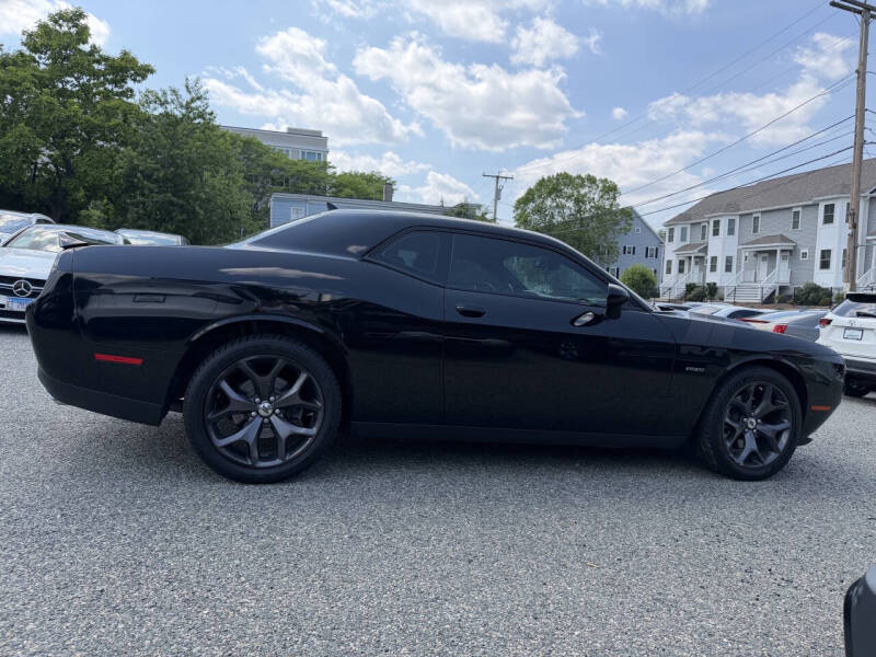 2018 Dodge Challenger R/T Plus