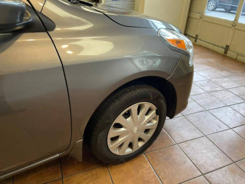 2016 Nissan Versa 1.6 S Plus