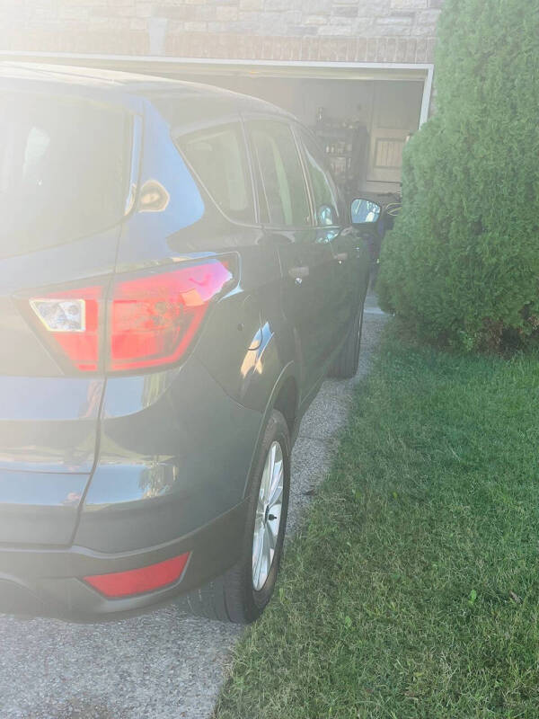 2019 Ford Escape S