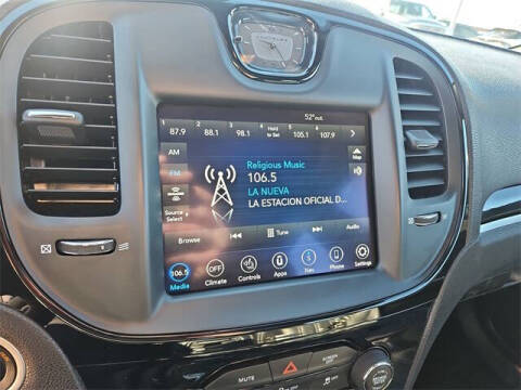 2023 Chrysler 300 S V6