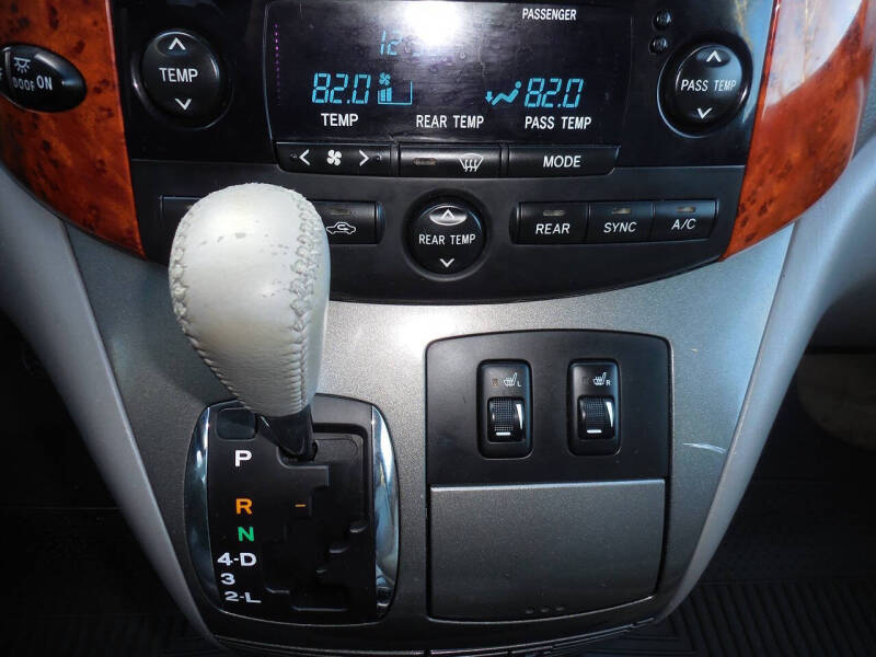 2006 Toyota Sienna XLE 7 Passenger