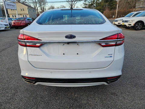2017 Ford Fusion SE
