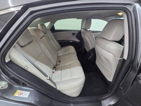 2017 Toyota Avalon XLE