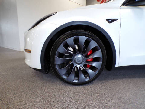 2020 Tesla Model Y Performance