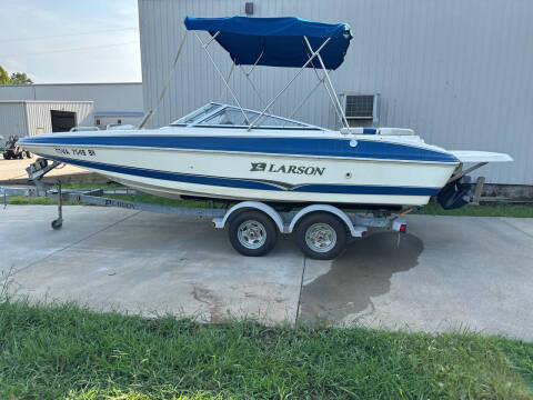 2007 Larson Boats 204 Escape for sale at Performance Boats in Mineral VA