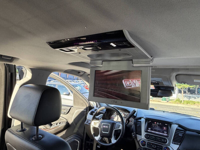2015 GMC Yukon SLT