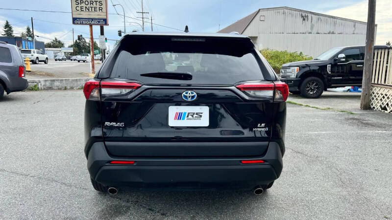 2021 Toyota RAV4 Hybrid LE