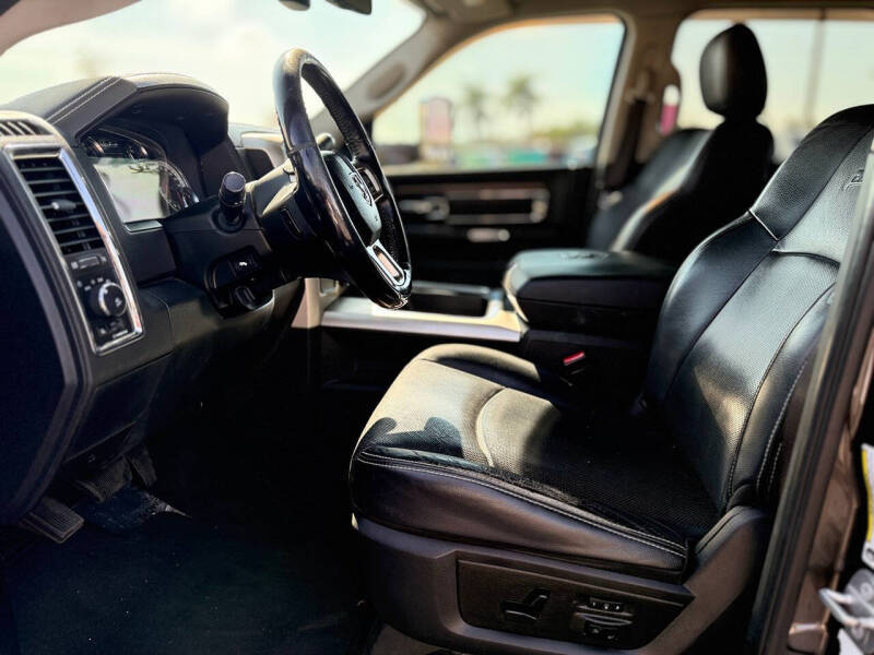 2017 RAM 3500 Laramie