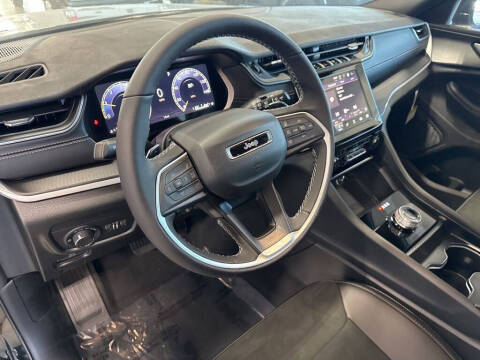 2025 Jeep Grand Cherokee L Altitude X