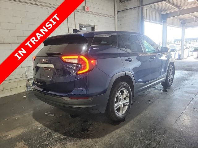 2022 GMC Terrain SLE