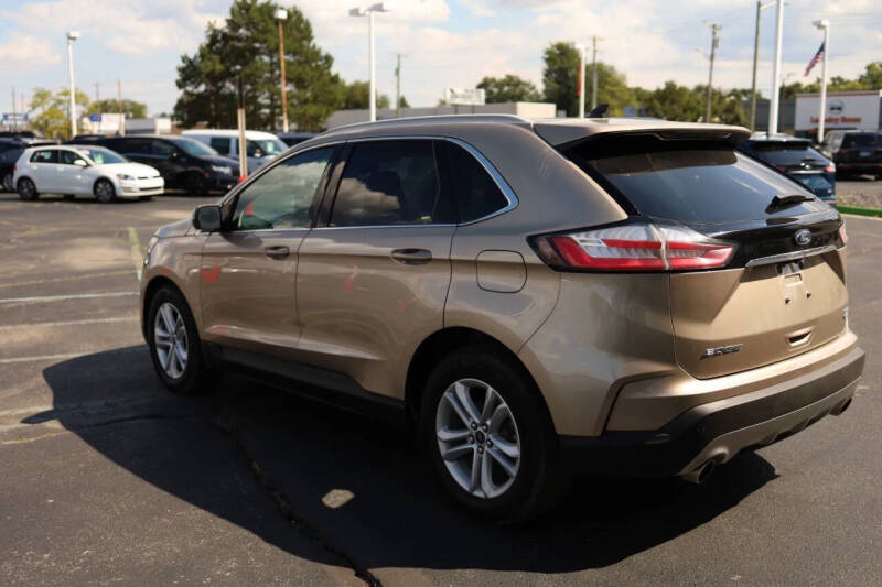 2020 Ford Edge
