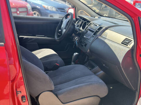 2009 Nissan Versa 1.8 SL