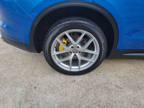 2018 Alfa Romeo Stelvio Ti Sport