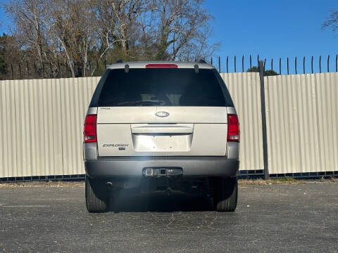 2003 Ford Explorer XLT