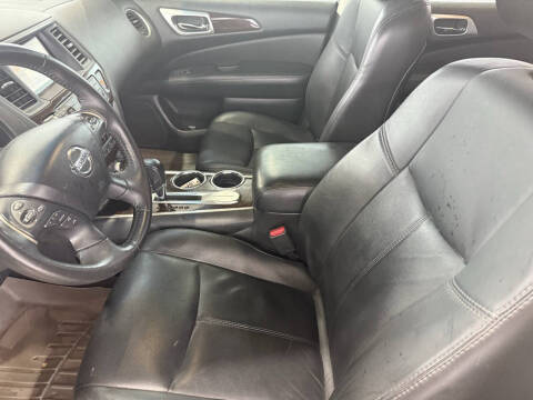 2014 Nissan Pathfinder SL