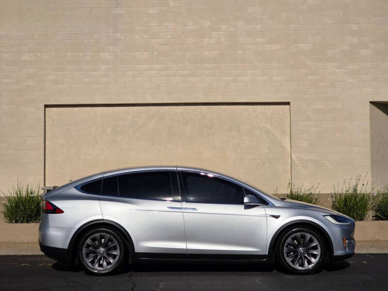 2017 Tesla Model X