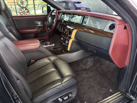 2019 Rolls-Royce Phantom