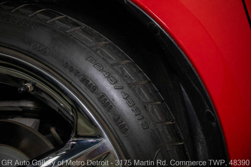2009 Saturn SKY Red Line