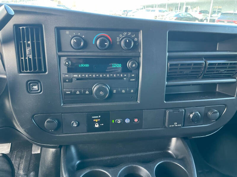 2021 Chevrolet Express 2500