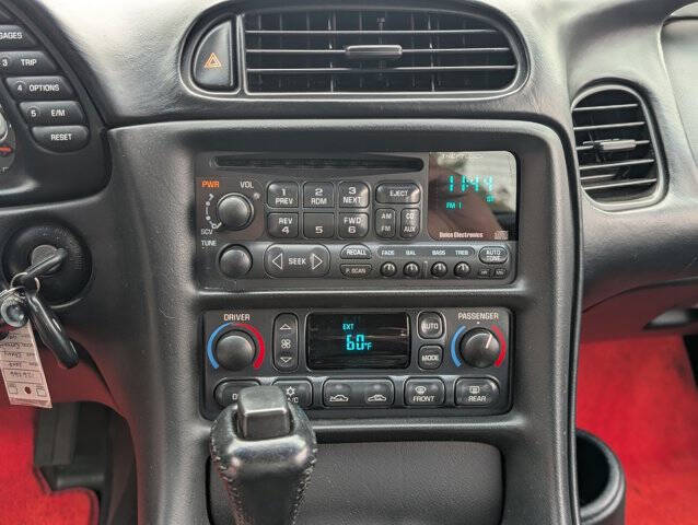 2004 Chevrolet Corvette