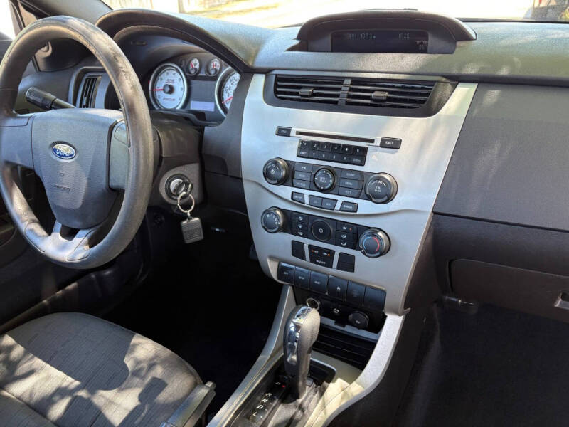 2010 Ford Focus SE