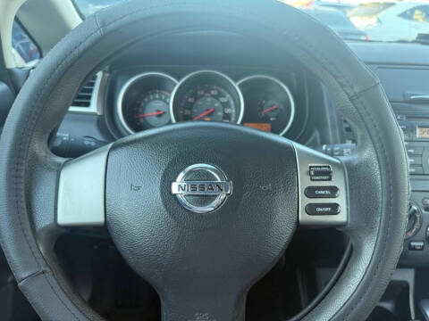 2009 Nissan Versa 1.8 S