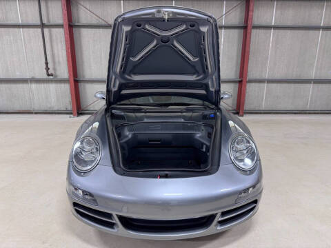 2005 Porsche 911 Carrera