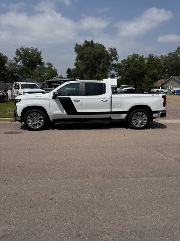 2019 Chevrolet Silverado 1500 LT's photo