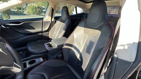 2013 Tesla Model S Performance