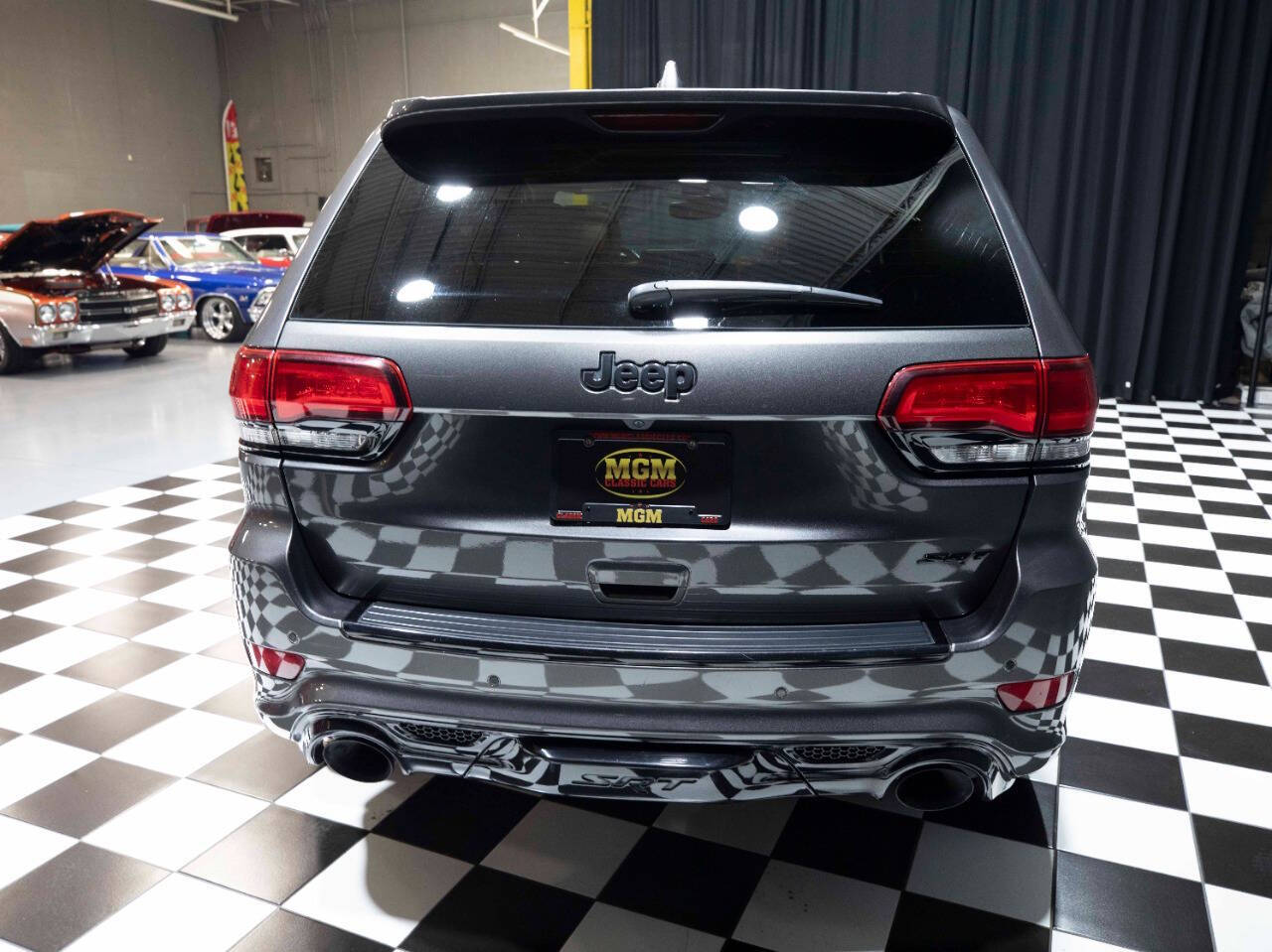 2019 Jeep Grand Cherokee 17