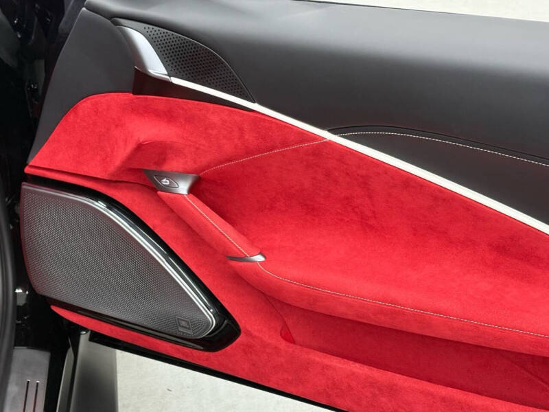 2025 Ferrari Roma Spider