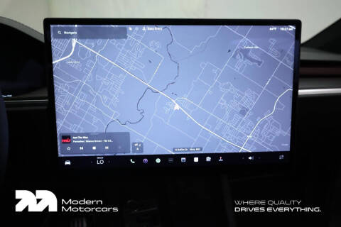 2023 Tesla Model X Standard Range