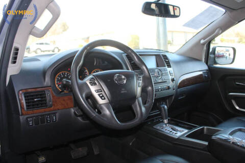 2015 Nissan Armada
