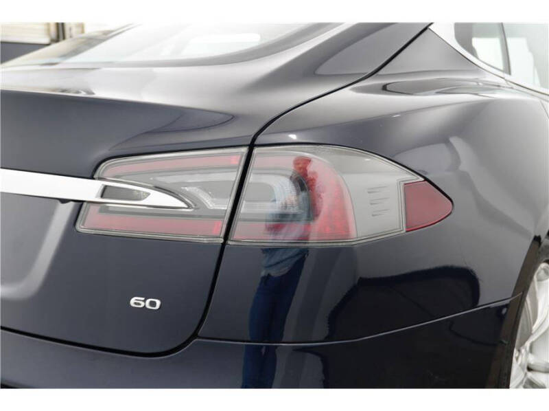 2013 Tesla Model S