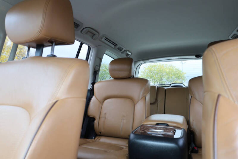 2017 Nissan Armada Platinum